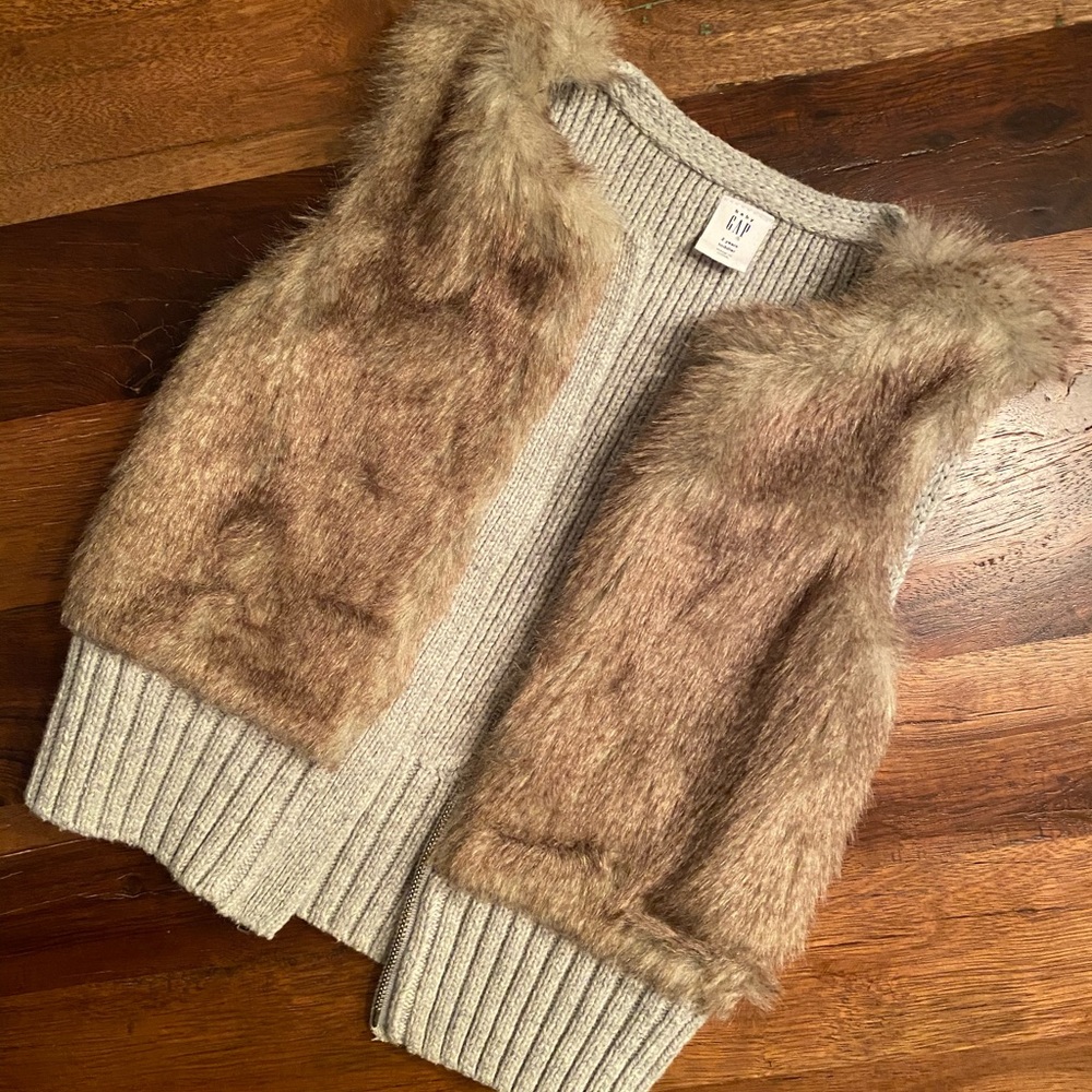 Gap Toddler fur vest
